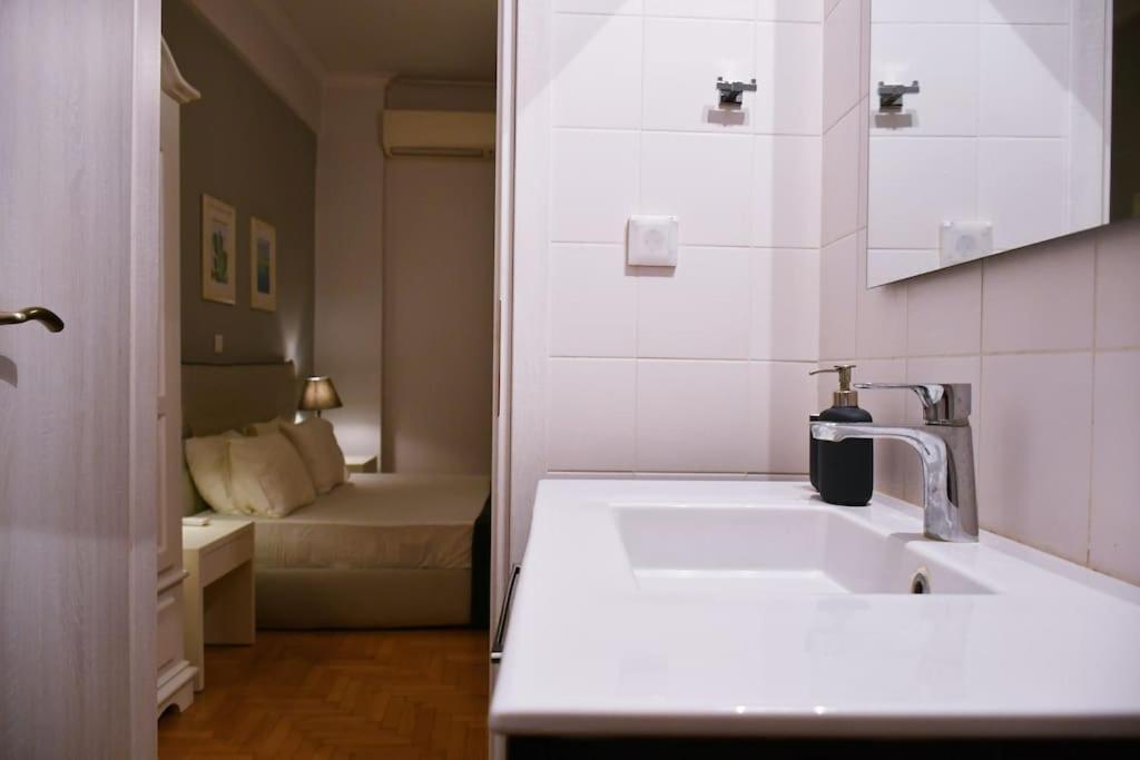 Flat Near Acropolis Hill Apartman Athén Kültér fotó